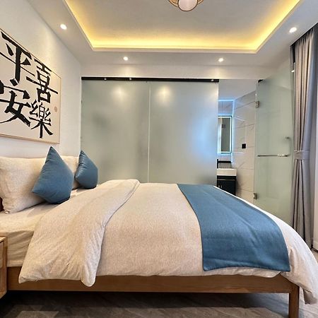 Yifangyan - Tingyuan Qingshe Hostel 펑황 외부 사진